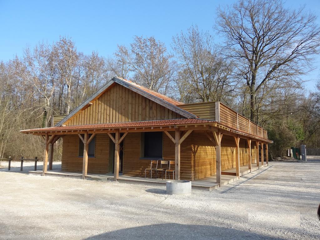 Western City Troyes Barberey-Saint-Sulpice Cameră foto